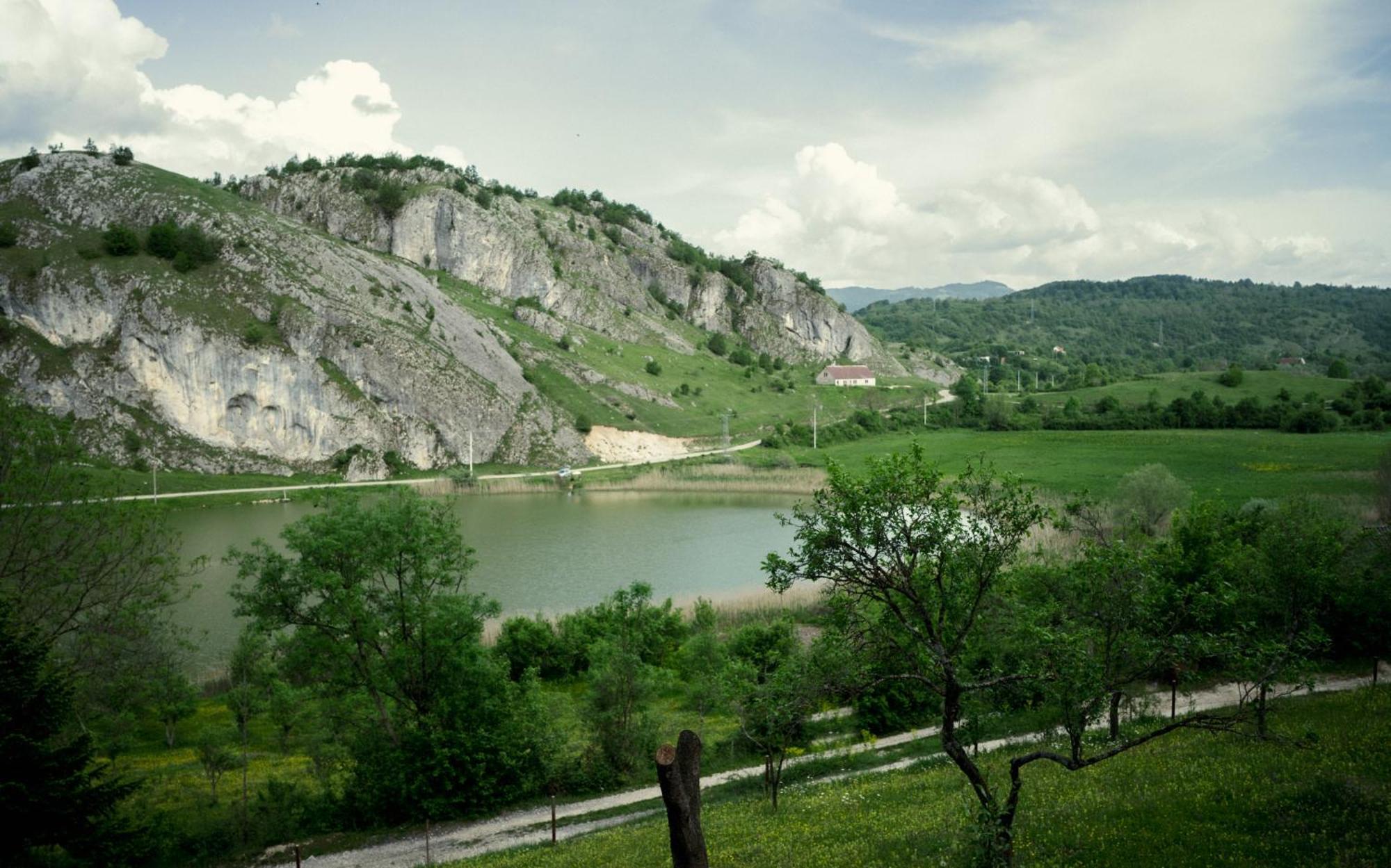 Detached House Milivoje Hotel Poscenje Exterior photo